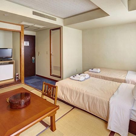 Okinawa Sun Plaza Hotel Naha Exterior photo