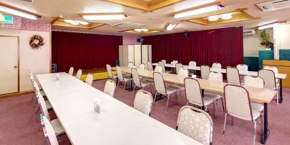 Okinawa Sun Plaza Hotel Naha Exterior photo