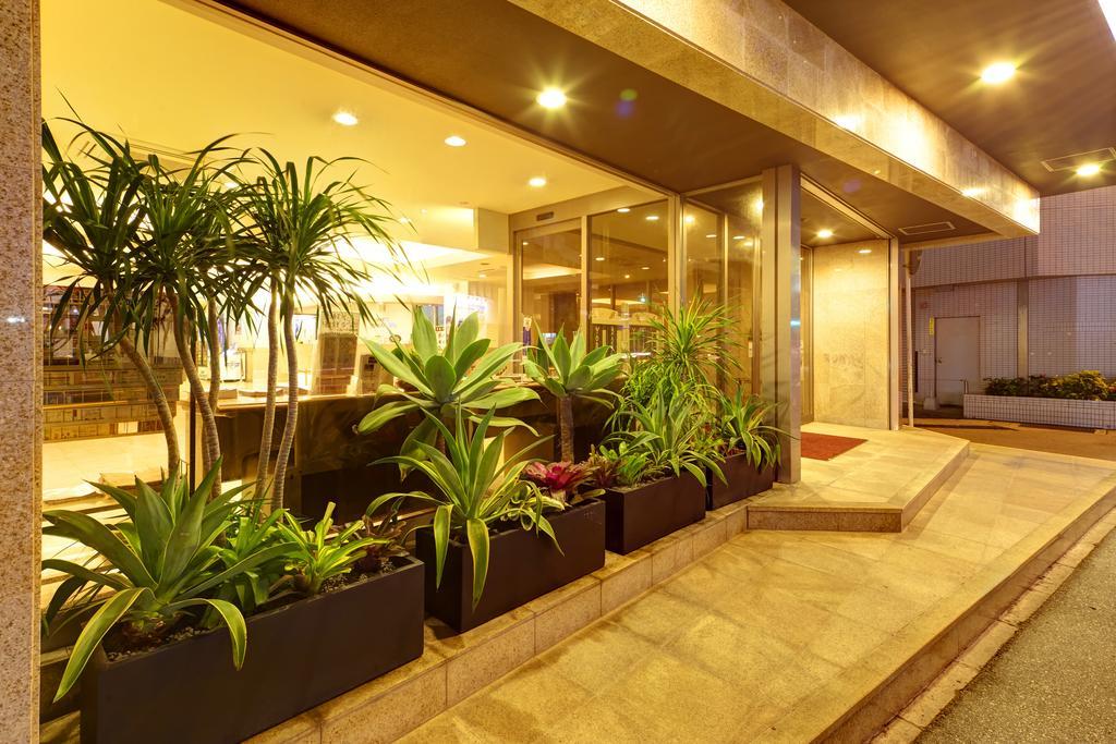 Okinawa Sun Plaza Hotel Naha Exterior photo
