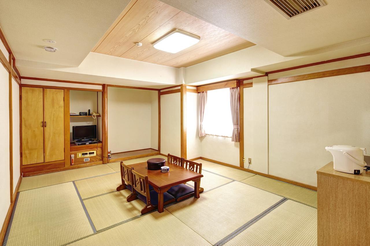 Okinawa Sun Plaza Hotel Naha Exterior photo